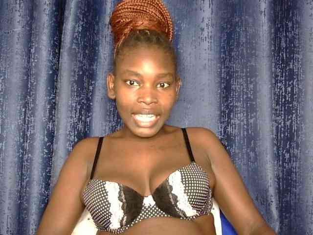 Sweet-ebony5 webcam
