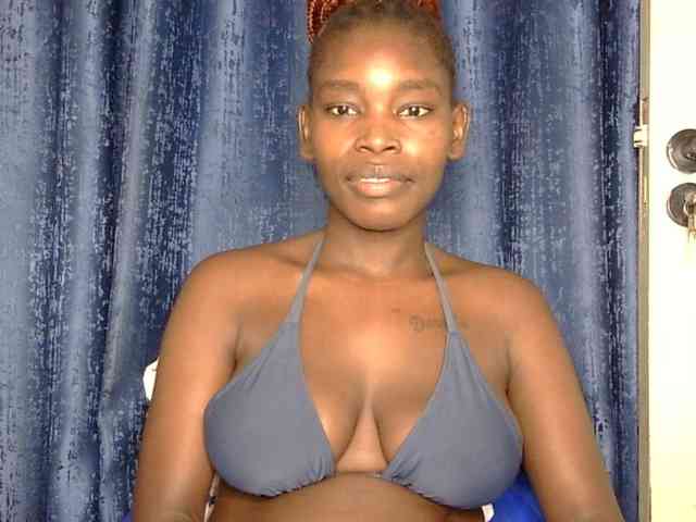 Sweet-ebony5 webcam
