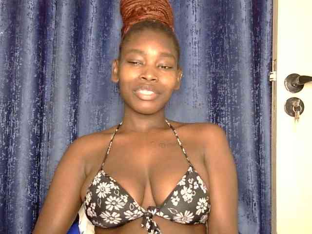 Sweet-ebony5 webcam