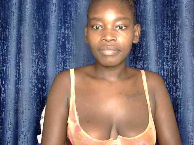 Sweet-ebony5 webcam