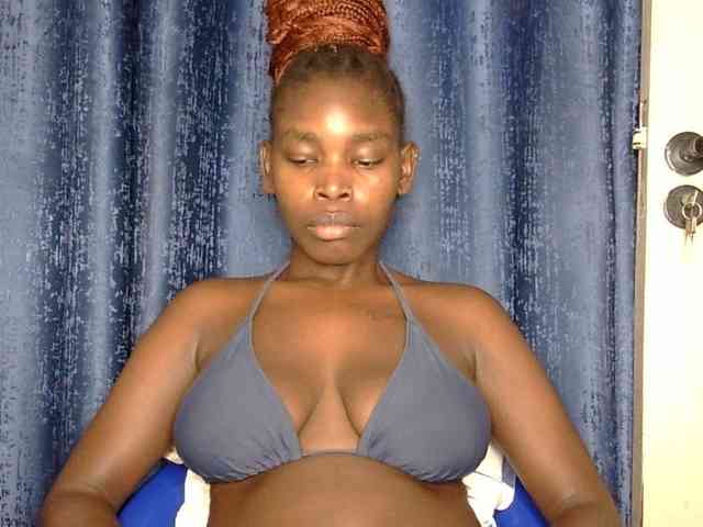 Sweet-ebony5 webcam