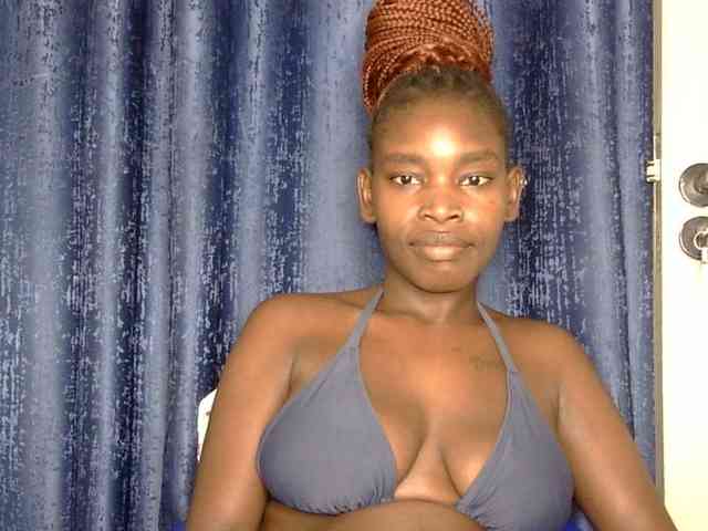 Sweet-ebony5
