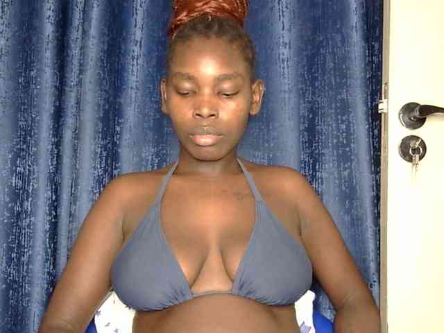 Sweet-ebony5 webcam