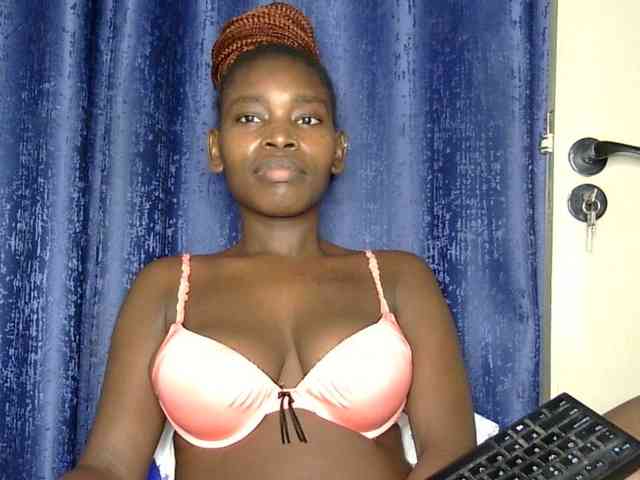 Sweet-ebony5 webcam