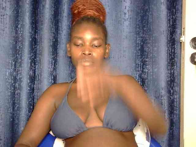 Sweet-ebony5 webcam