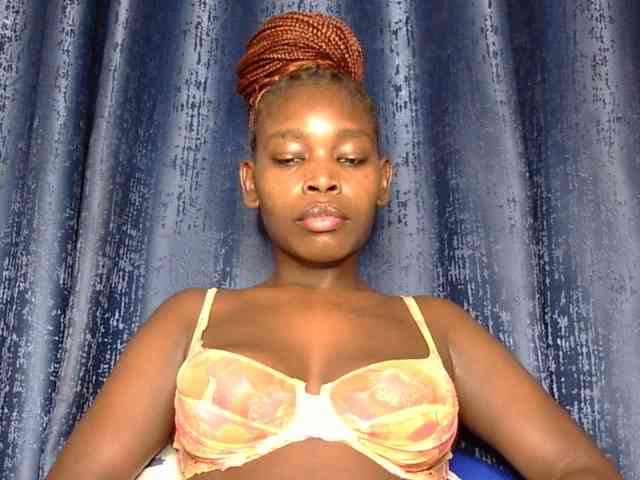 Sweet-ebony5