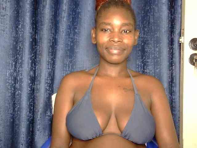 Sweet-ebony5