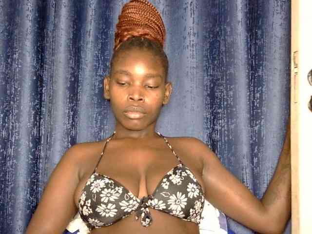 Sweet-ebony5 webcam