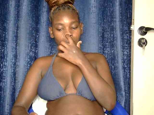 Sweet-ebony5 webcam