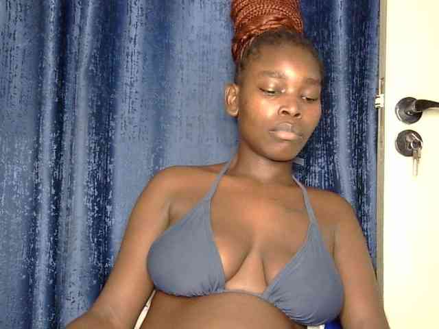 Sweet-ebony5 webcam