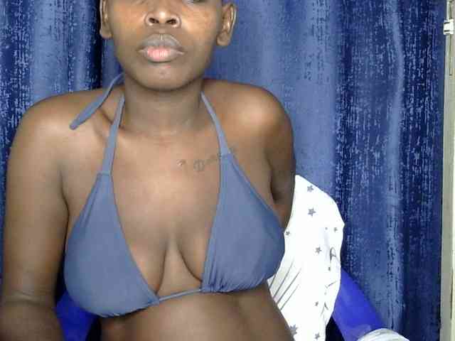 Sweet-ebony5 webcam