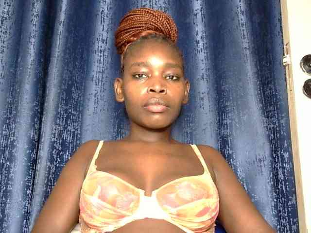 Sweet-ebony5 webcam