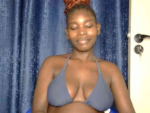 Sweet-ebony5 webcam