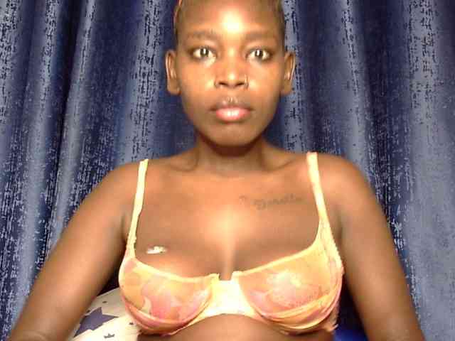 Sweet-ebony5