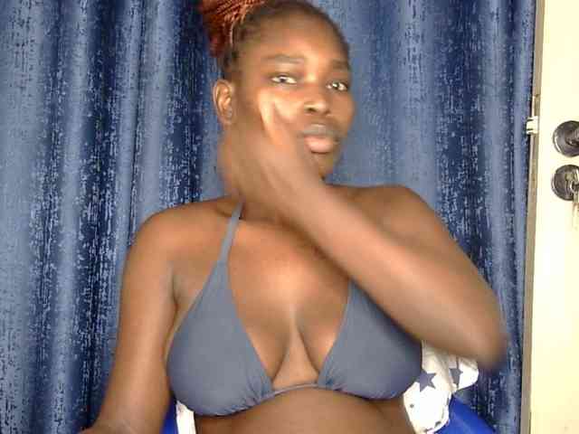 Sweet-ebony5