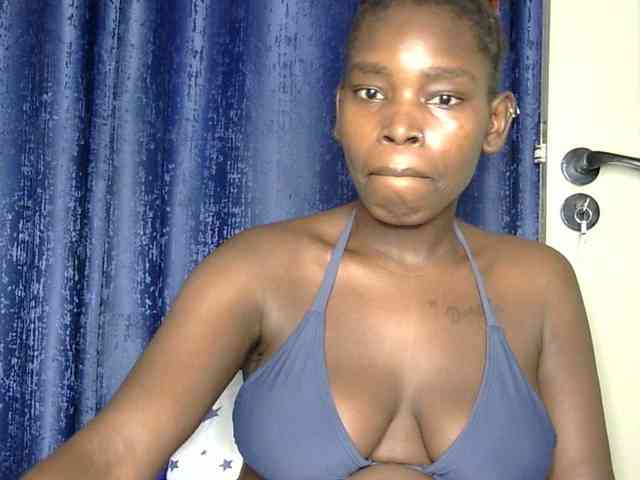 Sweet-ebony5 webcam