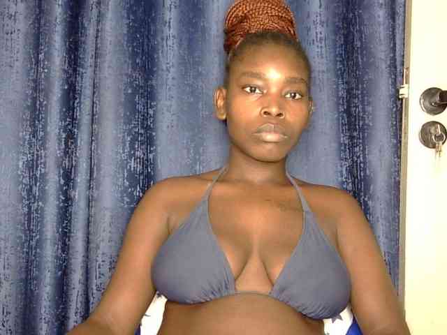 Sweet-ebony5 webcam