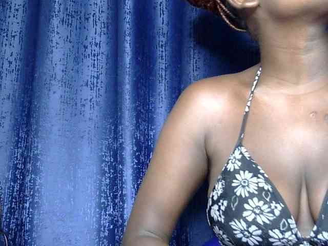 Sweet-ebony5 webcam