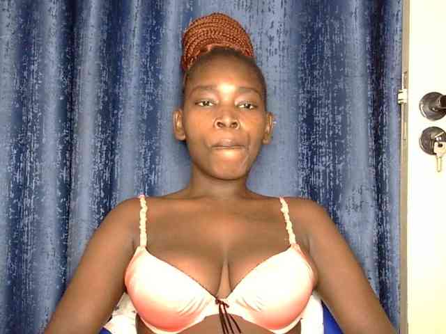 Sweet-ebony5 webcam