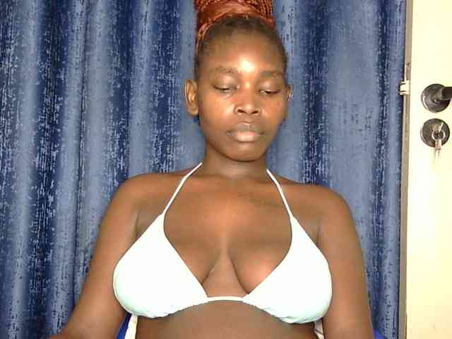 Sweet-ebony5 webcam