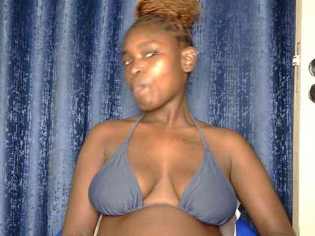 Sweet-ebony5 webcam