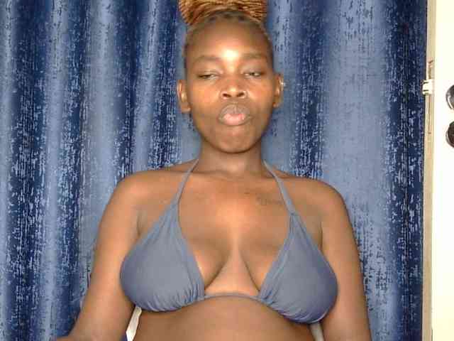 Sweet-ebony5 webcam