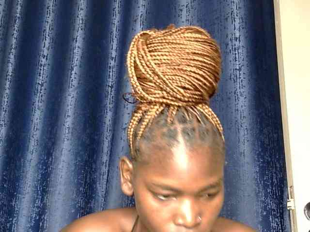 Sweet-ebony5 webcam