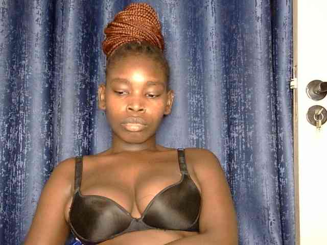 Sweet-ebony5