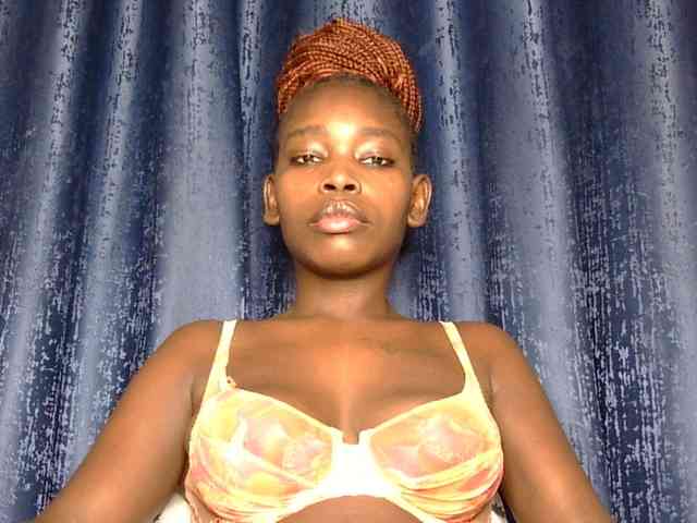 Sweet-ebony5