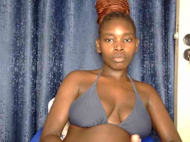 Sweet-ebony5 webcam