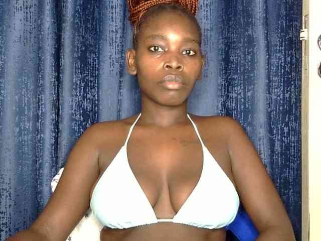 Sweet-ebony5 webcam