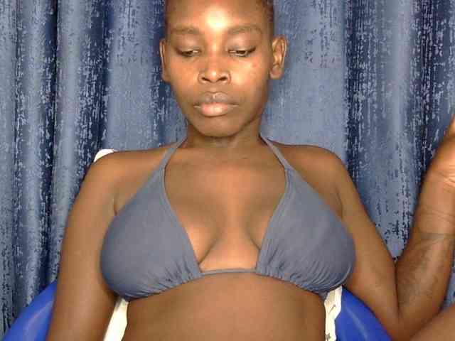 Sweet-ebony5 webcam