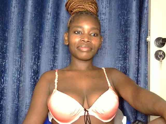Sweet-ebony5 webcam