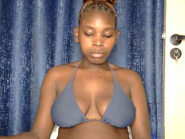 Sweet-ebony5 webcam