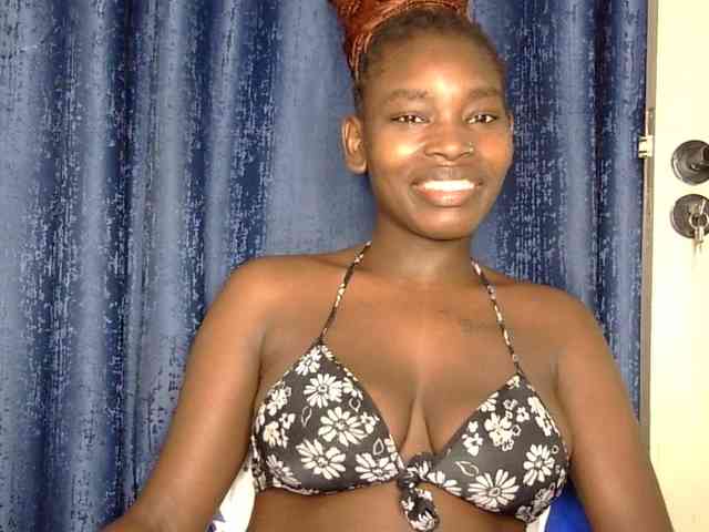 Sweet-ebony5 webcam