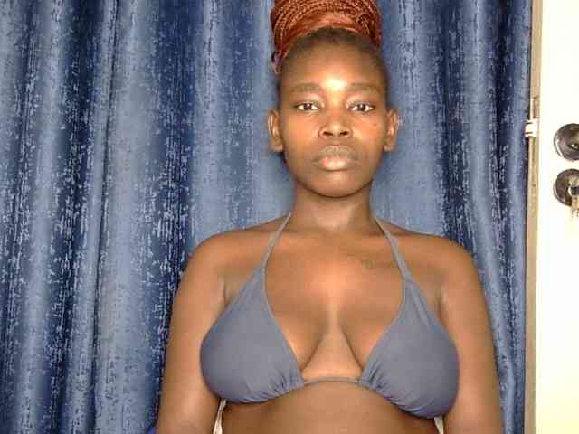 Sweet-ebony5 webcam