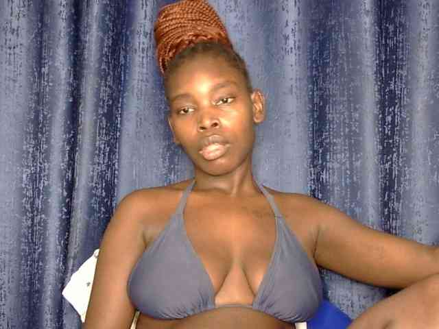 Sweet-ebony5 webcam
