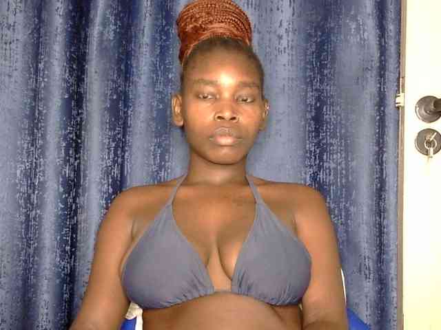 Sweet-ebony5 webcam