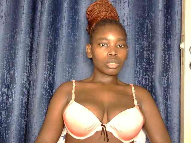 Sweet-ebony5 webcam