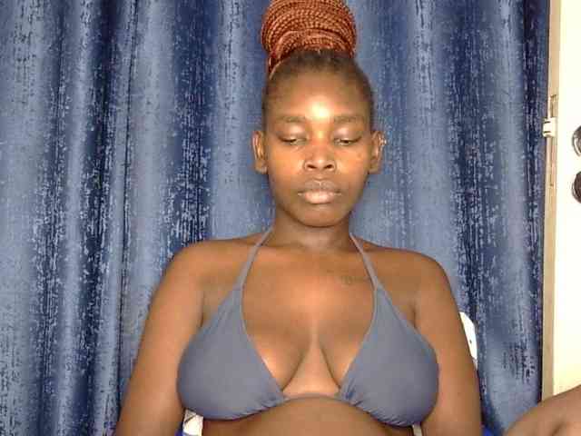 Sweet-ebony5 webcam