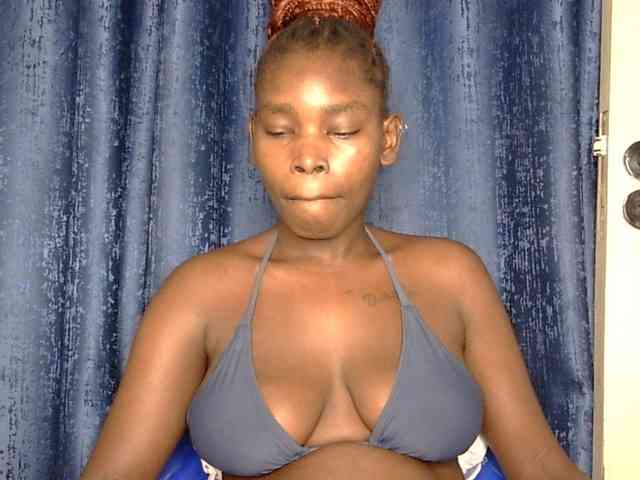 Sweet-ebony5