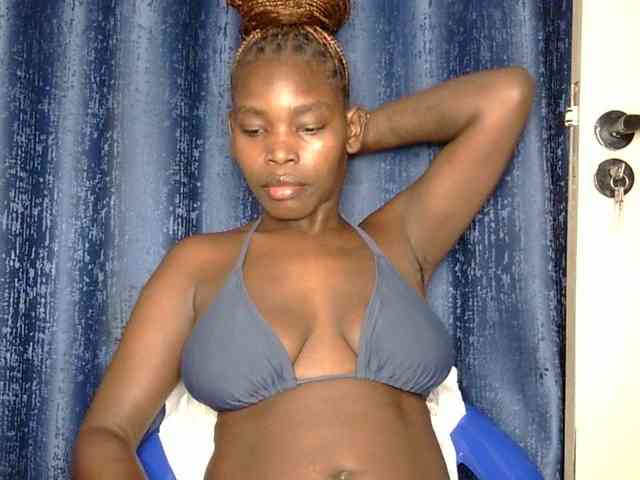 Sweet-ebony5 webcam