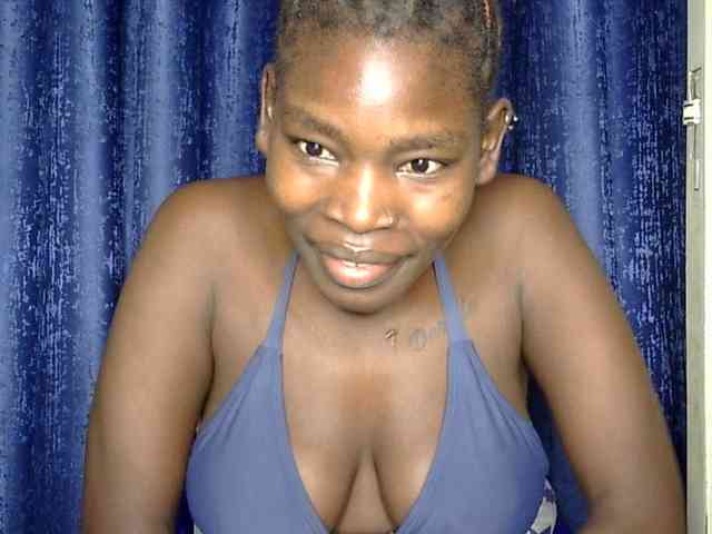 Sweet-ebony5 webcam