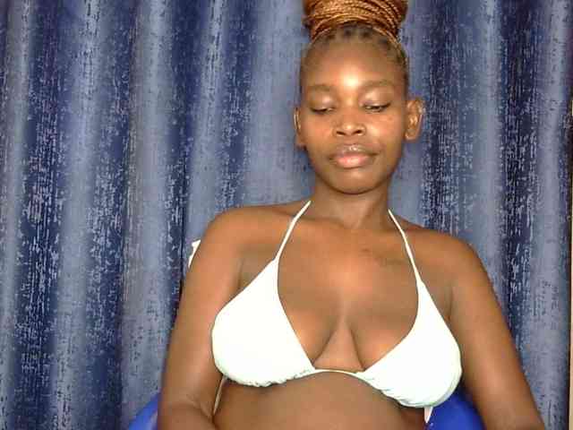 Sweet-ebony5 webcam