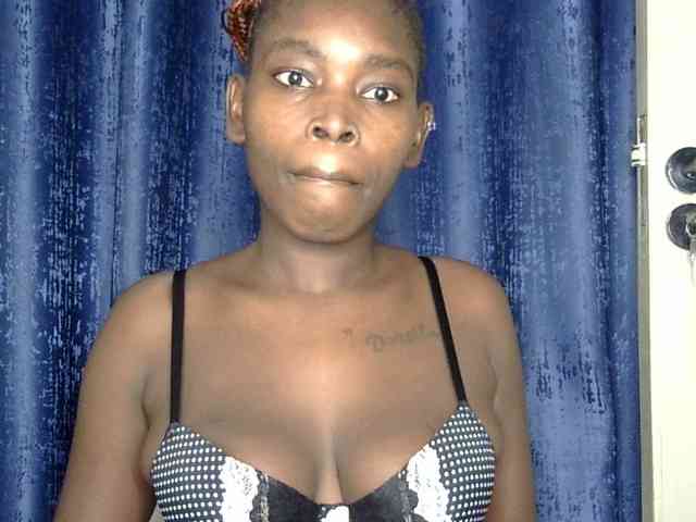 Sweet-ebony5 webcam