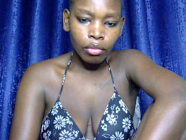 Sweet-ebony5