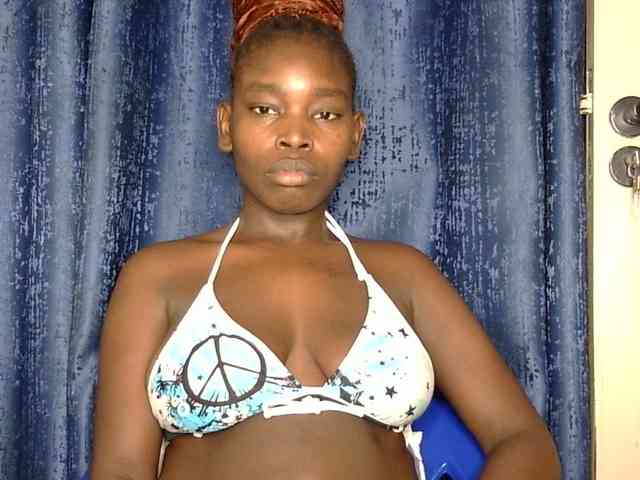 Sweet-ebony5