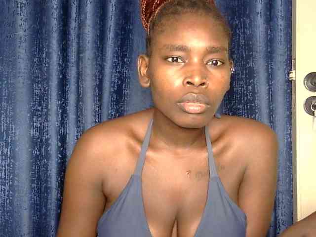 Sweet-ebony5 webcam