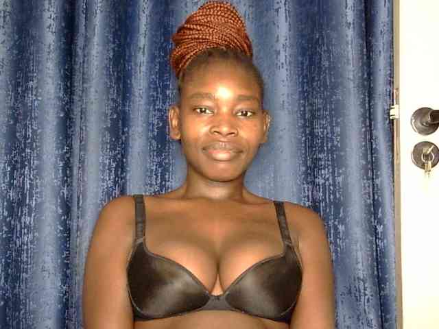 Sweet-ebony5 webcam