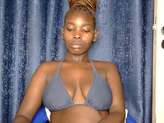 Sweet-ebony5 webcam